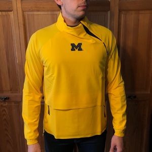Jordan Michigan Golf Pullover Large NWT